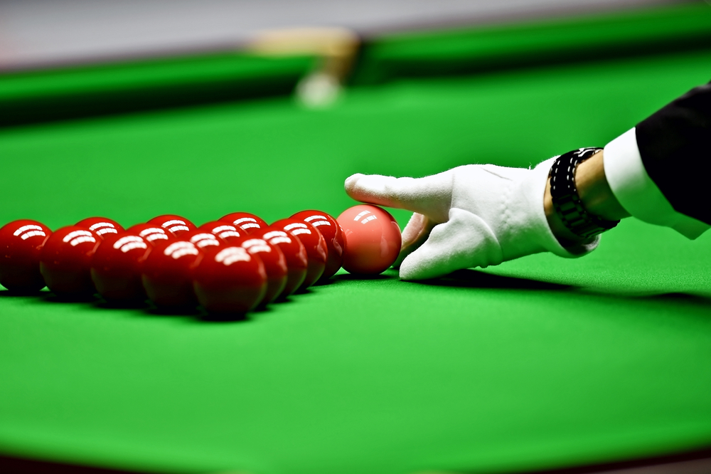 Snooker Referee Arranging Pink Ball At The Beginning Of A Match