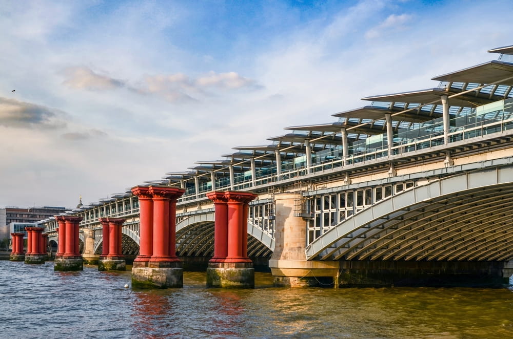 Blackfriars bridge with Blackfriars Station